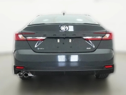 Toyota Camry SE (Natl) 2026