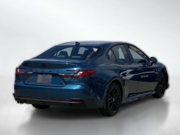 Toyota Camry SE (Natl) 2026