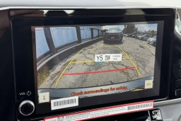 Toyota Camry SE (Natl) 2026