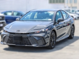 Toyota Camry SE (Natl) 2026
