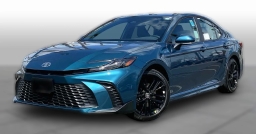 Toyota Camry SE (Natl) 2026