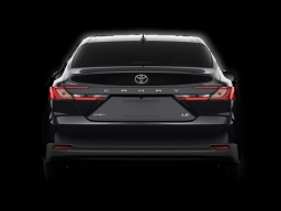 Toyota Camry LE (Natl) 2026