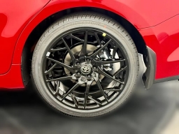 Toyota Camry SE (Natl) 2026