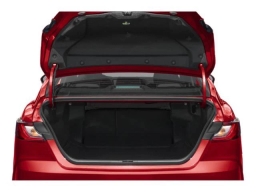 Toyota Camry LE (Natl) 2026