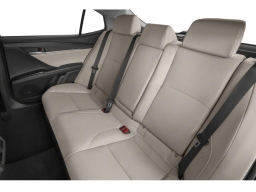 Toyota Camry XLE (Natl) 2026