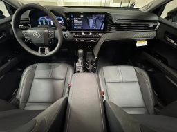 Toyota Camry XLE (Natl) 2026