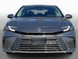 Toyota Camry XLE (Natl) 2026