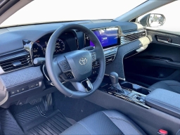 Toyota Camry XLE (Natl) 2026