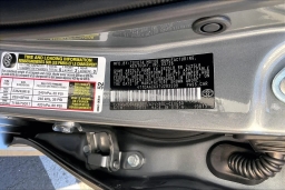 Toyota Camry XLE (Natl) 2026