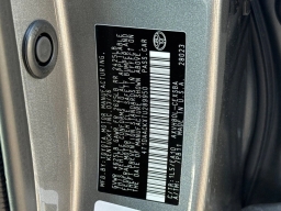 Toyota Camry SE (Natl) 2026