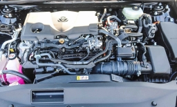 Toyota Camry LE (Natl) 2026