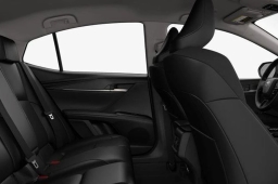 Toyota Camry XLE (Natl) 2026