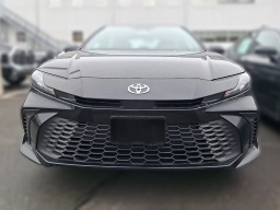 Toyota Camry SE AWD (Natl) 2026