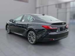 Toyota Camry XLE AWD (Natl) 2026