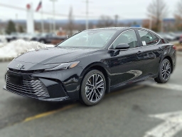 Toyota Camry XLE AWD (Natl) 2026