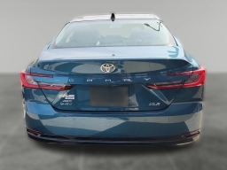 Toyota Camry XLE AWD (Natl) 2026