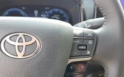 Toyota Camry XLE AWD (Natl) 2026