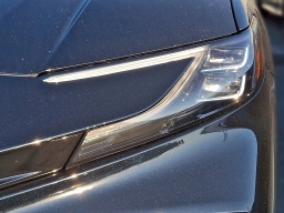 Toyota Camry XLE AWD (Natl) 2026