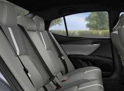 Toyota Camry SE AWD (Natl) 2026