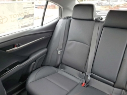 Toyota Camry XLE AWD (Natl) 2026