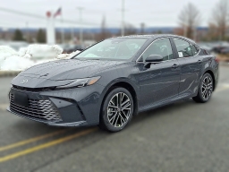 Toyota Camry XLE AWD (Natl) 2026