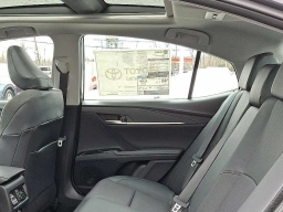 Toyota Camry XLE AWD (Natl) 2026