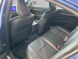 Toyota Camry XSE AWD (Natl) 2026