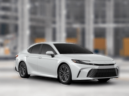 Toyota Camry XLE AWD (Natl) 2026