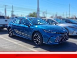 Toyota Camry XLE AWD (Natl) 2026