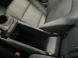 Toyota Camry XLE AWD (Natl) 2026