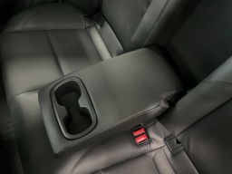 Toyota Camry XLE AWD (Natl) 2026