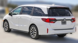 Honda Odyssey EX-L Auto 2026