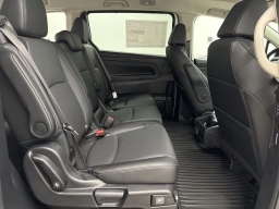 Honda Odyssey EX-L Auto 2026