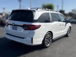 Honda Odyssey EX-L Auto 2026