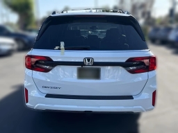 Honda Odyssey EX-L Auto 2026