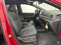 Honda Odyssey Sport-L Auto 2026