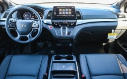 Honda Odyssey Sport-L Auto 2026