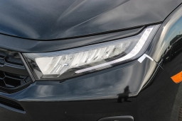 Honda Odyssey Touring Auto 2026