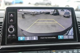 Honda Odyssey Touring Auto 2026