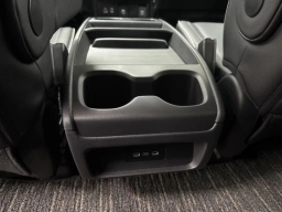 Honda Odyssey Touring Auto 2026