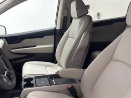 Honda Odyssey Touring Auto 2026