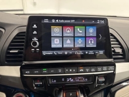 Honda Odyssey Touring Auto 2026