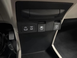 Honda Odyssey Touring Auto 2026