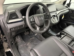 Honda Odyssey Touring Auto 2026