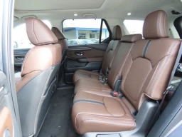 Honda Pilot Touring AWD 2026