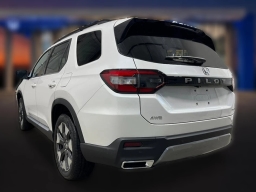 Honda Pilot Touring AWD 2026