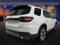 Honda Pilot Touring AWD 2026