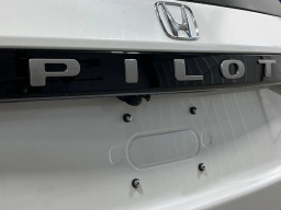 Honda Pilot Touring AWD 2026
