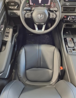 Honda Pilot Touring AWD 2026