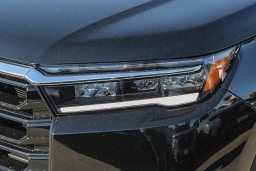 Honda Pilot Touring AWD 2026